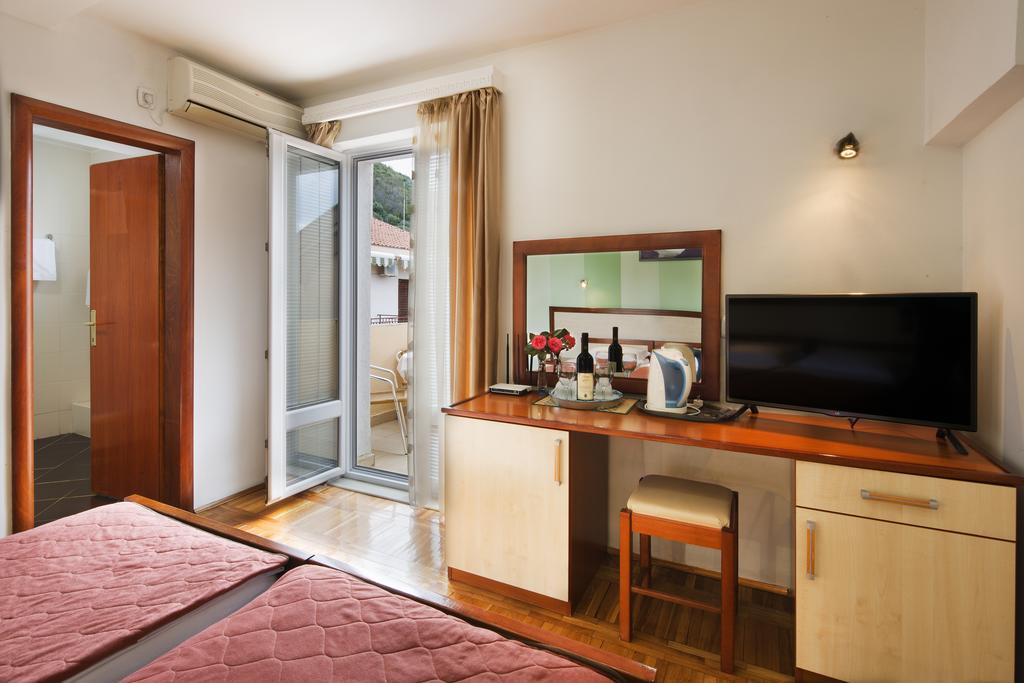 Guest House Harmonia Budva Exteriér fotografie